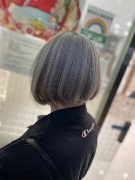 アッシュ 立川店(Ash) 【Ash立川】ホワイトシルバー