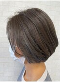 前下がりショートボブ～アッシュグレー～