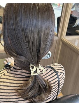 フェリア 池田(FERIA) 顔周りカット/韓国ヘア/ヘアアレンジ/透明感カラー/艶髪