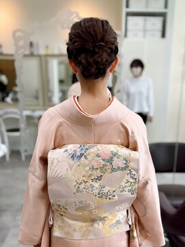 ジラ ヘアアンドメイク(girra HAIR&MAKE) 【大人気】訪問着ヘアセット、着付け