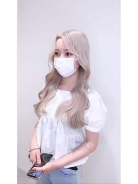 イリス 名古屋 名駅(Iris) 韓国blond