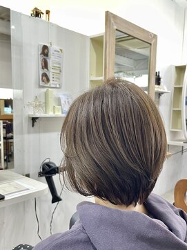 ヌード カラー 姥子山店(NUDE COLOR) ショートボブ