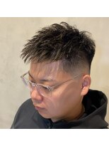 バーバーショップ フォーシーズン(BAR BER SHOP FOURSEASON)&nbsp;スキンフェード/アップバング