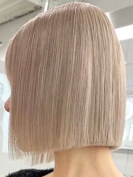 ウィコ 新宿(WICO) ミルクティー[新宿駅/デザインカラー/レイヤーカット]