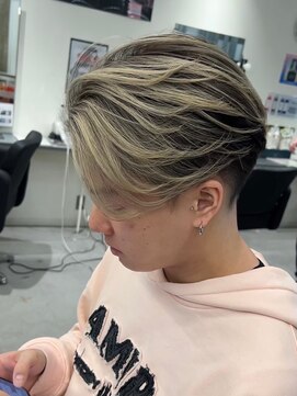 メンズサロン キング 高槻店(Men’s salon K!ng) 波巻きツイストスパイラルパーマ/フェザーパーマ/眉毛/メンズ