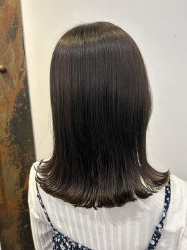 ノーム バイ アウラ(norm. by aura) ダークオリーブ 透明感カラー ニュアンスカラー