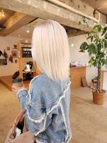 スタンド(STAND)&nbsp;ホワイトカラー