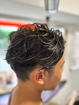 仕事もプライベートもオシャレに決めたい方にオススメ★オーナースタイリストが1対1で施術してくれる！