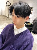 アンダーバーホワイト(_WHITE)&nbsp;センターパートパーマ