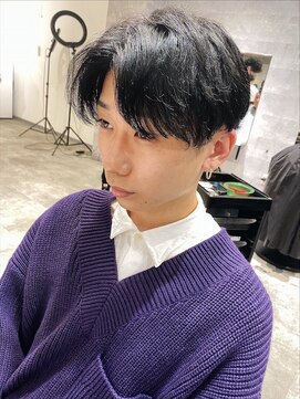 アンダーバーホワイト(_WHITE) センターパートパーマ