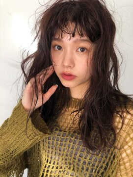 ルーム(Loom.) 【Loom./明治神宮前/原宿/表参道】小顔セミウェットウェーブ
