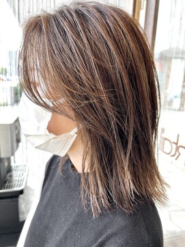 ヘアモード カクテル 切りっぱなしロブ×ナチュラルハイライト【JUN】