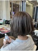 くるんと前髪のミニボブ