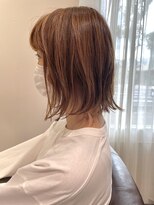 ルラン(RuLaN) 毛先に動きのある切りっぱなしボブ