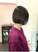 ぱつっとボブ
