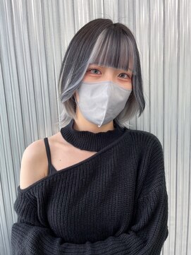 キバ(kva) ▽□□▽インナーホワイトシルバー