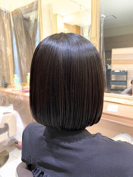 アッシュ 中山店(Ash) 地毛風縮毛矯正×切りっぱなしボブ
