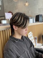 ルクス(Luxs)&nbsp;【センターパート×ハイライト】