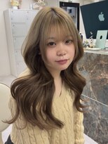 ハチ(HACHI)&nbsp;仕上げは韓国トレンド巻きにさせて頂きます