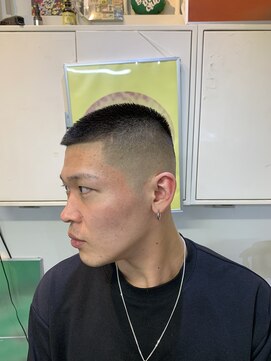 メリケンバーバーショップ フクオカ(MERICAN BARBERSHOP FUK) ハイライトマッシュパーマウルフアッシュブラック