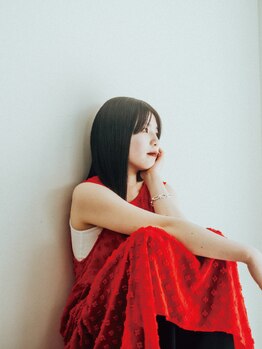 ウタシロイロ(uta shiroiro)の写真/“ナチュラルなのに、圧倒的。” utaのストレートは、ただのまっすぐじゃない。