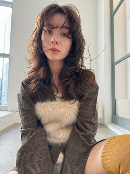 ニール(Neelu)の写真/【伏見駅/名駅◆徒歩3分】印象が変わる前髪カット、クセを味方にした扱いやすいオリジナルカットが人気！