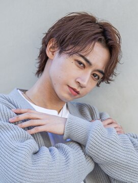 シティ(CITY) 小久保styleフェザーパーマグレーブルーカラー刈り上げショート