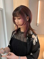 シダ(sida SAIIN)&nbsp;20代30代ウルフレイヤーピンクレッドハイライト
