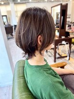 リコバイアフロート(riko by afloat)&nbsp;ウルフ/レイヤーボブ/ハイライト/ショート/ブラウン