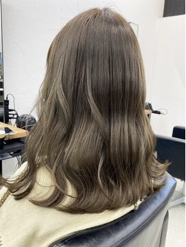 キラ 原宿(KILLA) #ブリーチなしダブルカラー＃グレージュ＃ブラウン＃ベージュ