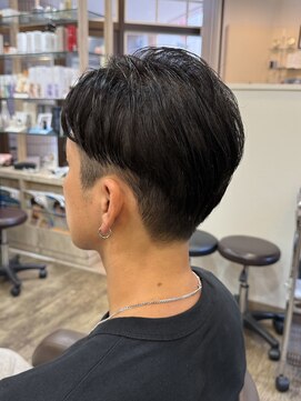 アルターリール(aL ter Rire) MEN'S HAIR/サーフカール/刈り上げセンターパート/鎌取/杉田花乃