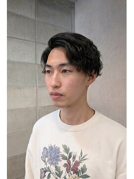 ワンワンオー バーバーショップ コンチネンタル(@110 BARBER SHOP continental) シャドウパーマ