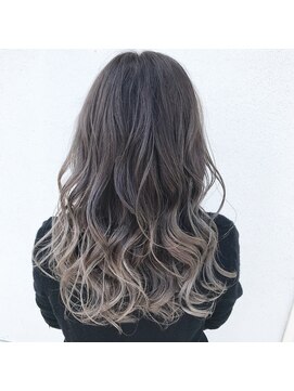 ブランシェ 小牧店(BRANCHE) ★シルバーハイライトグラデーション★
