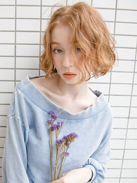 ルティア(Lutia) 大人かわいい センターパート 切りっぱなし☆