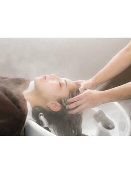 【HPB AWARD 2025 BEST SALON  注目サロン選出】髪の状態に合わせた頭皮から徹底ケアで髪質改善！