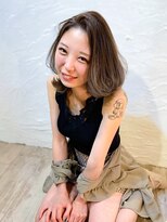 ミッシェル アフロート(michelle afloat)&nbsp;◇グラデグレージュのひし形くびれミディアム◇目黒.新宿