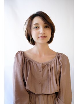 アンジュ ラヴィ(Ange Lavie) 【オフィスヘア】上品フォルムボブ