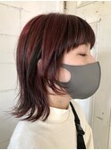 デザインカラーでみせる半歩先のウルフヘア