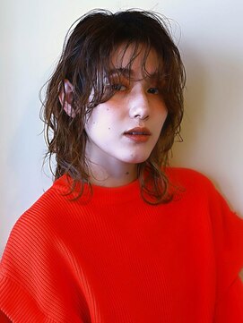 アイウィル(Ai WilL) ミディアムレイヤー　ニュアンスパーマ　オレンジブラウン