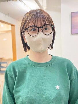 ハニーシブヤ(HONEY shibuya) 大人可愛い耳かけミニボブ☆小顔似合わせ前髪シルキーベージュ