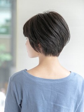 アフロディーテ ギンザ 秋葉原店(APHRODITE GINZA) 外ハネボブ/グラデーションカラー/ペールベージュ/秋葉原