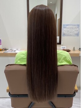美髪クリニック 高田店 奈良の写真/【美髪エステ×ヘアケア】お客様の髪のお悩みやダメージレベルに合わせて最適なヘアケアをご提案します