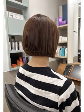 トゥーリ 薬院店(tuuli) ぱっつんボブ