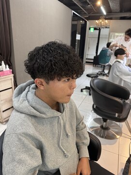 アイズ 海老名(AIZU) 波巻きパーマ 波巻きスパイラル ツイストスパイラル マッシュ