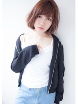 アンジュ ヘアー(Ange hair)&nbsp;アンジュヘアー　大人かわいい　流し前髪のフェザーボブ