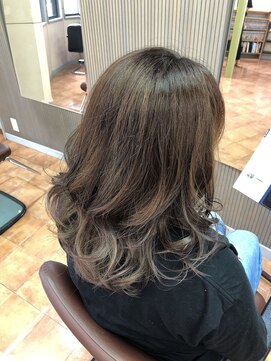 マイスペース(MY SPACE) 外国人風カラーハイライト