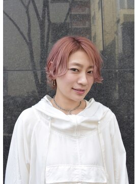 クロエバイラヴィズム  横越店蔦屋書店店内(CLOE by LUVISM) ウルフレイヤースタイル