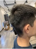ツーブロック風ショート