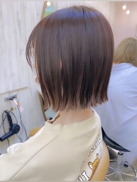 ロンドアジュール 横浜(Lond azur) 切りっぱなしボブ【久保田夢美】横浜イメチェン