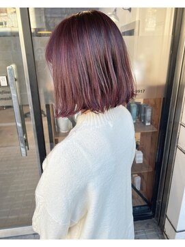 ナット(Nat) 切りっぱなしボブ×ピンクベージュ